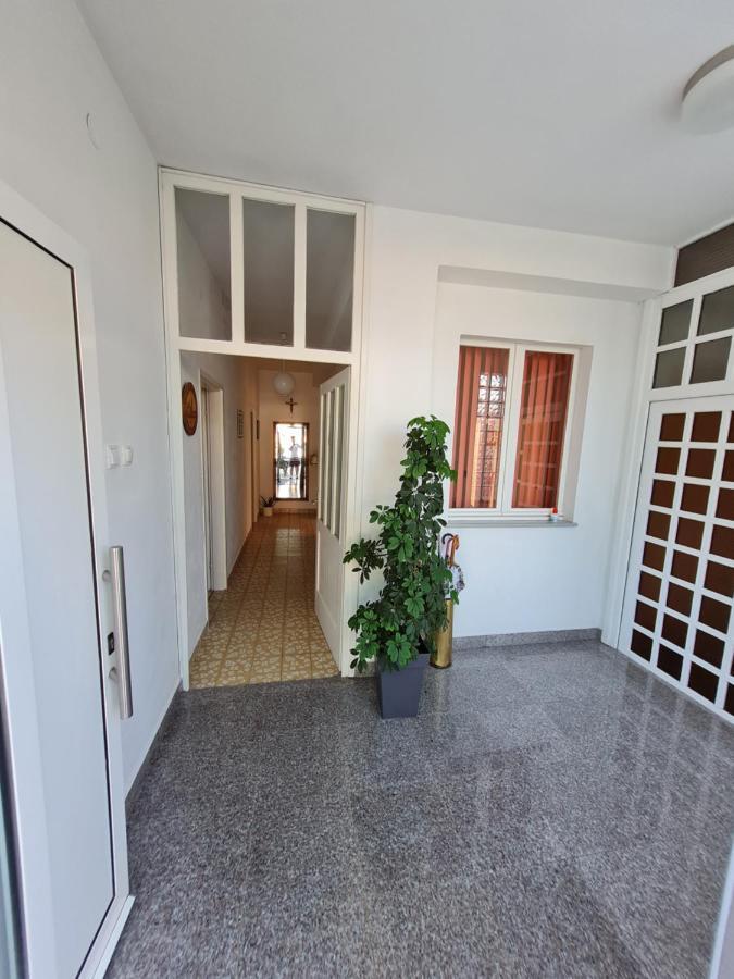 Guest House Barba Bibinje Exterior foto